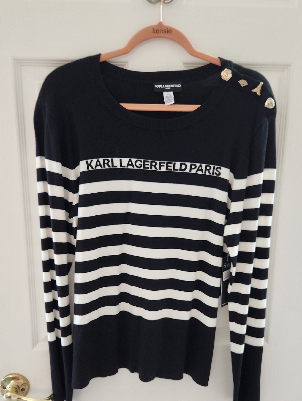 NWT KARL LAGERFELD SZ L  BLACK & WHITE STRIPED LONG SLEEVE TOP SHIRT.